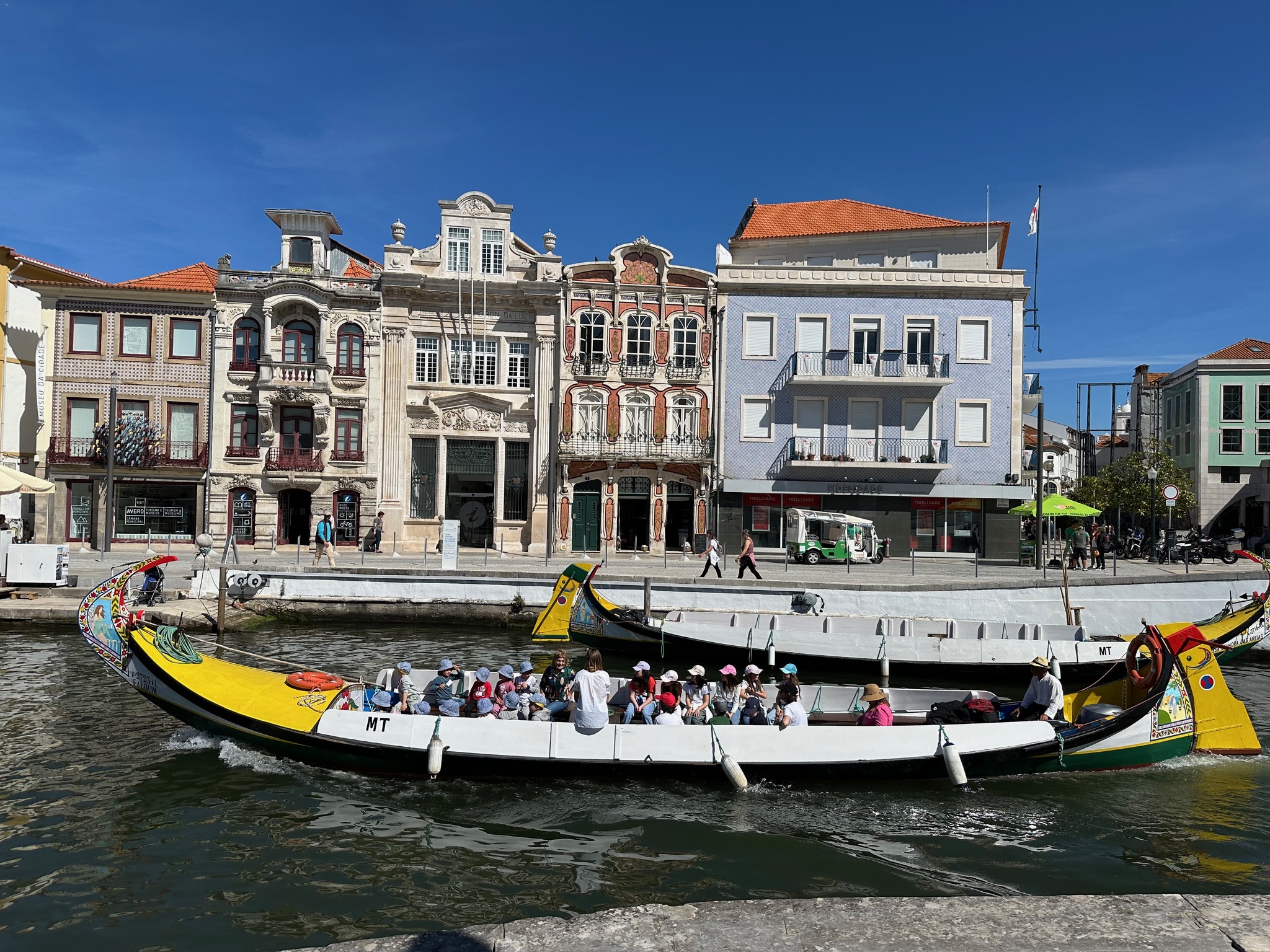 Day 7 - COIMBRA: FULL DAY EXCURSION AVEIRO / ILHAVO/ COSTA NOVA 